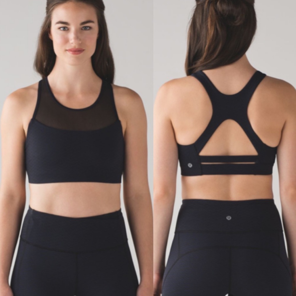 LULULEMON Gear up bra size 4 sports bra black blue